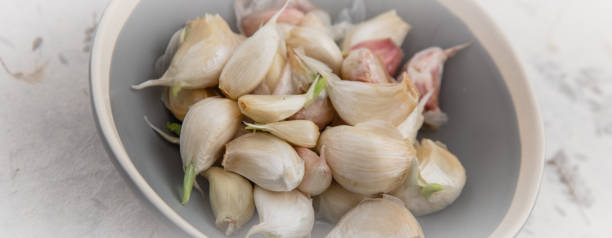 Utilizing a Garlic Keeper to Preserve Freshness